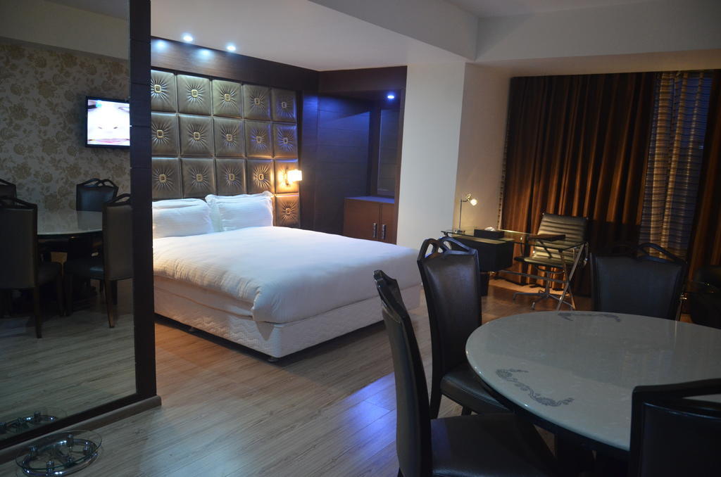 Hotel Patliputra Exotica Patna  Camera foto
